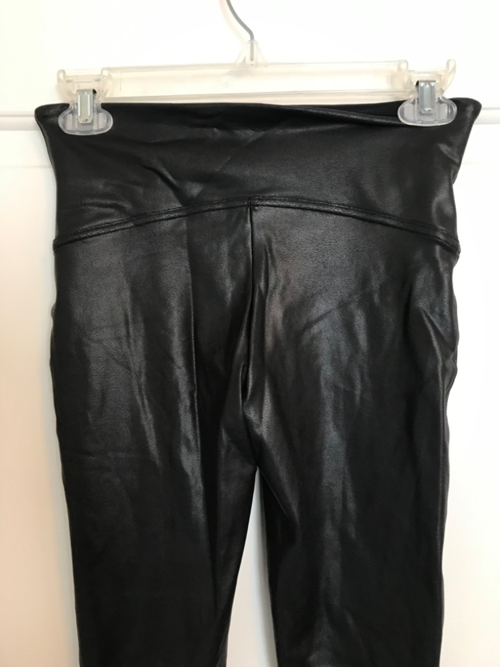 Spanx Faux Leather Leggings Size M Black - Picture 6 of 11